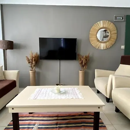 Myndos Sunset Villa, Pool & Garden, Walk To *
